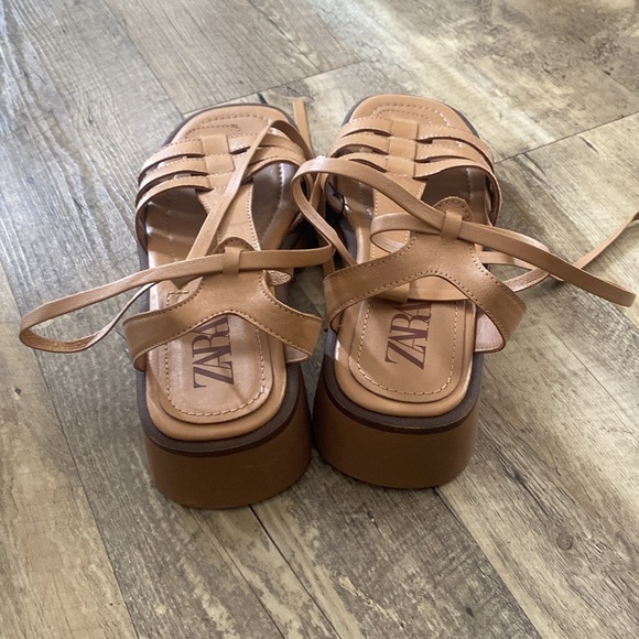 NWT Zara sandals - Picture 3 of 5